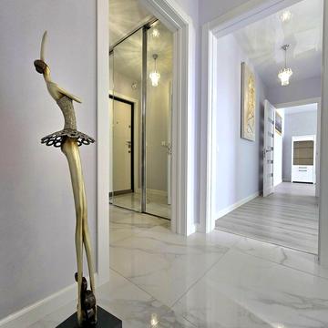 Бориса Гмирі вул., 16а