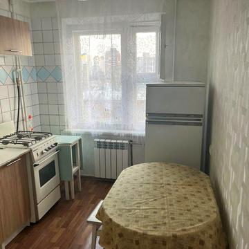 Дегтярівська вул., 6