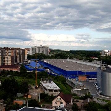 Степана Бандери вул., 2/1а