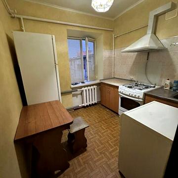 Довгострокова оренда 1к Квартира Момота Генерала вулиця