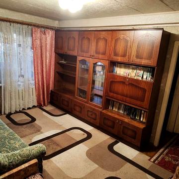 Без Комісії Верховної Ради 16 двокімнатна Фасадна