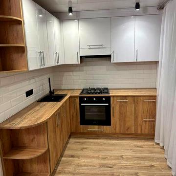 Квартира в  центрі міста  за 10000 грн