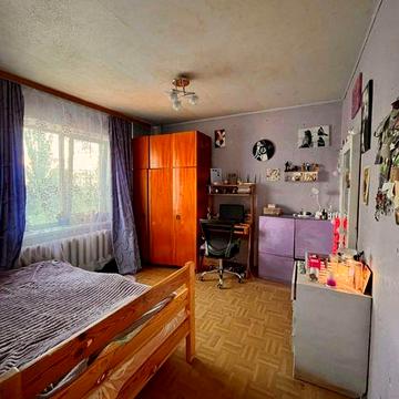 Продам 3-х комнатную квартиру ул.Иорданская