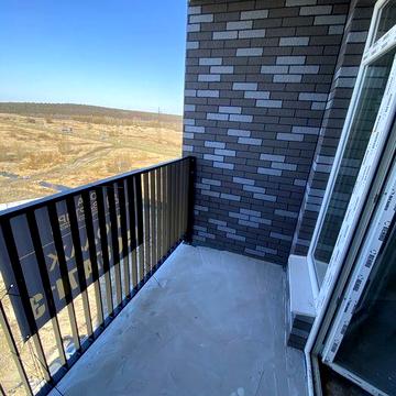 Видова квартира. Поруч набережна!