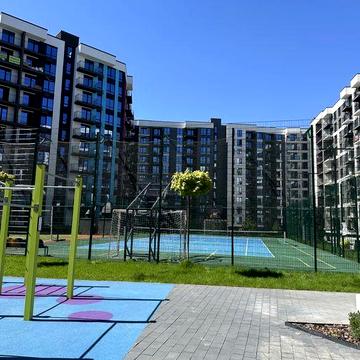 Продам 1 кімнатний сирець в центрі ЖК Фемелі плаза