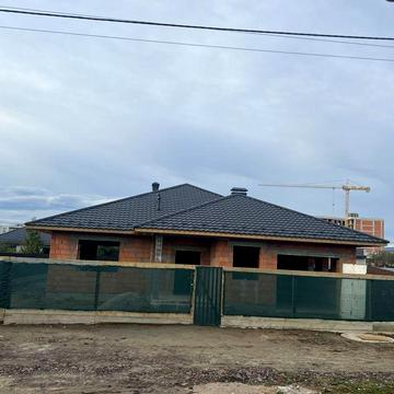 Недобудова в хорошому місці, гарний проект