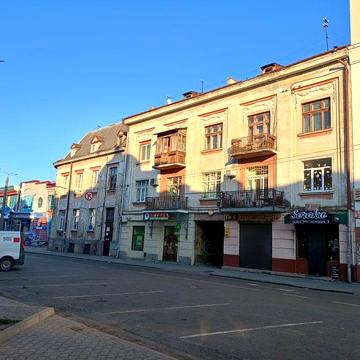Здам 3 км квартиру, Дністровська 20, універмаг ( Прикарпаття)
