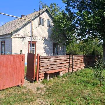 Продам крепкий 3-х комнатный дом. 25 сот земли. Васильевка.