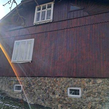 Продається  деревяний будинок, площа 151 кв.м