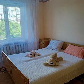 Здається в оренду 2к.чешка вул Героїв Майдану