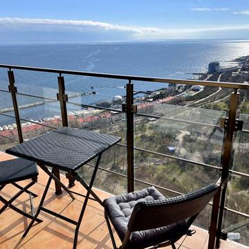 Шикарная кв, 45 жемчужина, вид на море, терраса, ул Каманина