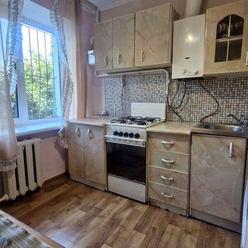 Довгострокова оренда 1к Квартира Стеценка вулиця