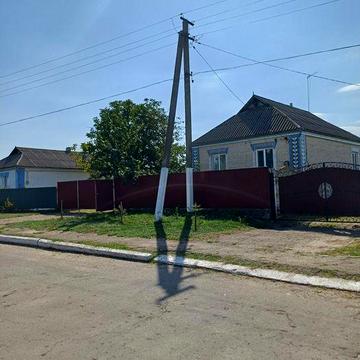 Продам будинок в селі