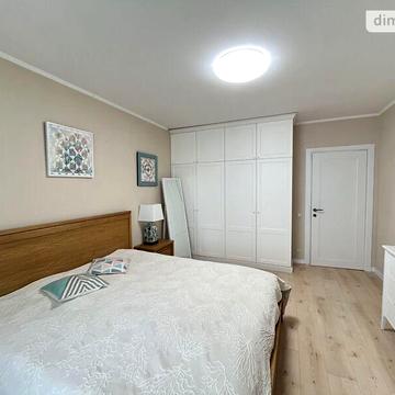 Продаж 3к Квартира Степана Бандери вулиця
