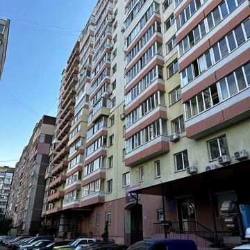Продаж квартири на Олімпійській 8б без комісіі