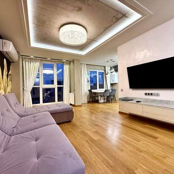 Терміново! Простора квартира в новобудові по вул Васильянок, 6 поверх! ЖК Central House
