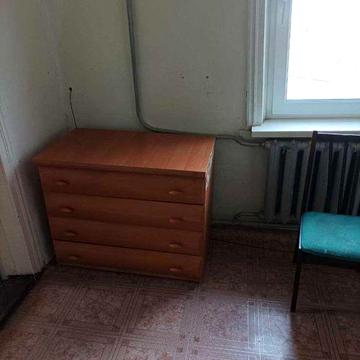 2 кімнатну квартиру центр міста Канів є ділянка землі,ціна знижена