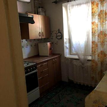 Продам 3 комнатную квартиру, 1/5, район пл. Советской