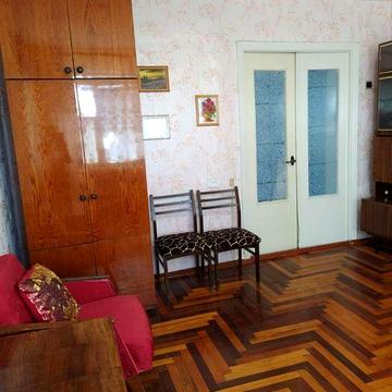 Сдам свою 2-х комнатную квартиру по Чаривной  2 Шевченко