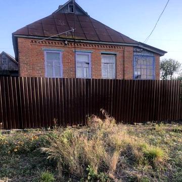 Домік затишний з піччю та всім необхідним для життя село Троїцьке