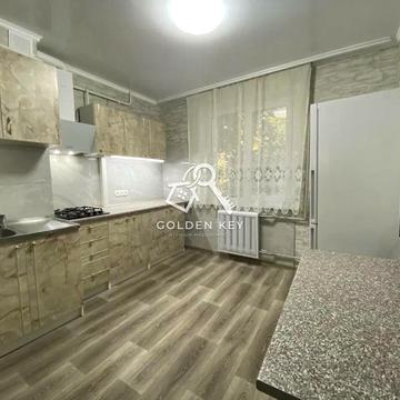 Олексія Різниченка вул. (Співдружності), 84