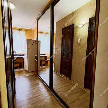 28500 продам 1 кв. Алексеевка, Ахсарова 15, 5/16,  сертификат.