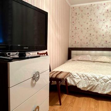Оренда 2-кімнатної квартири в центрі Черкас (вул. Смілянська, 65)