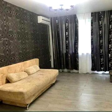 Продам 1 к квартиру на Комунальній