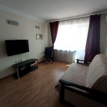 Метро Кловська, Кловський узвіз 12, продам 1-кімн. квартиру