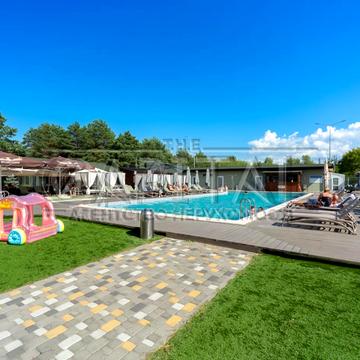 Центральна вул., 25