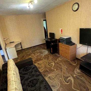 Продам 3-к. квартиру пр.Б.Хмельницкого 26