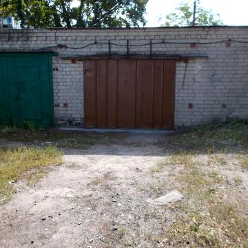 Тероборони вул., 12