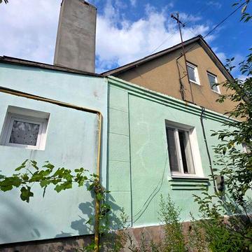 Здамо будинок в центрі села Забороль.