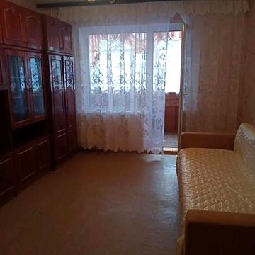 Здам в оренду 1к квартиру на вул. Ревуцького 11Г