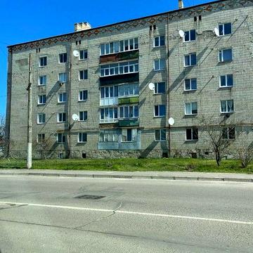 Центр, вул.Соборна 58 (17 Вересня),під ремонт,56м двокімнатна, 5/5 пов