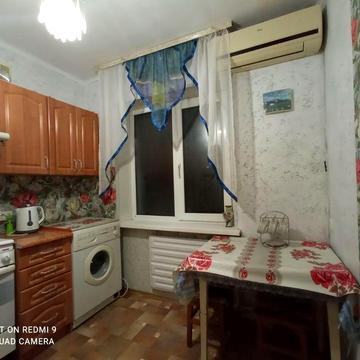 Продам однокомнатную квартиру по Зестафонской на Осипенковском