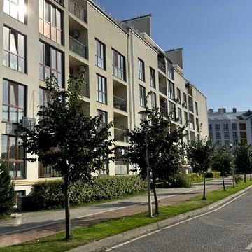 Світла однокімнатна квартира біля Бучанського парку та озера ЖК Гостомель Резиденс