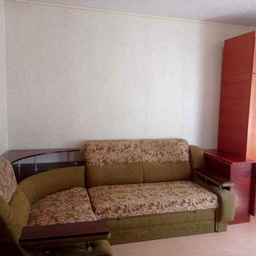 Аренда 2кв 1/10кир 54/34/9; в/у, комн. разд. р-он Колос-ул. Строителей