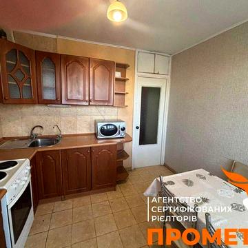ПРОДАМ 2-х кім квартиру  вул. Пантелеймона Кулиша, 11