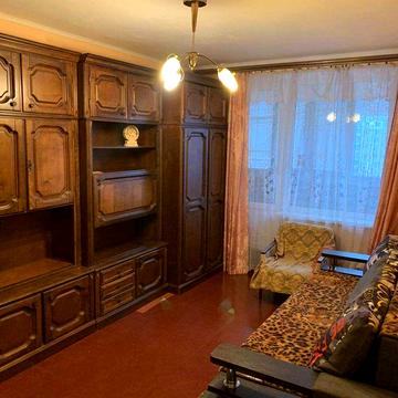 Здаю 1 кімнатну квартиру на Салтівці 521 (608) мкр.