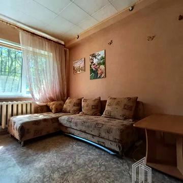 Михайла Донця вул., 5