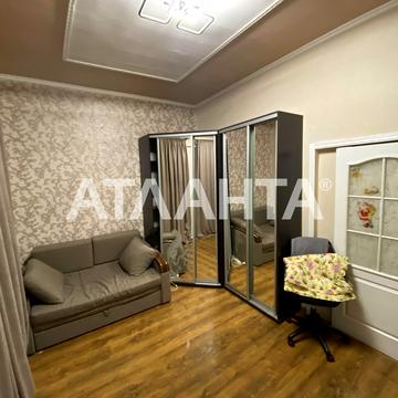 Богдана Хмельницького вул., 35