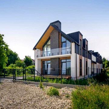 Продаж неймовірного 2 поверхового будинку по вул. Тракт Глинянський
