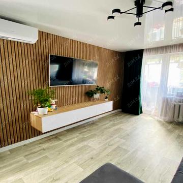 Кузьми Скрябіна вул. (Курчатова), 5