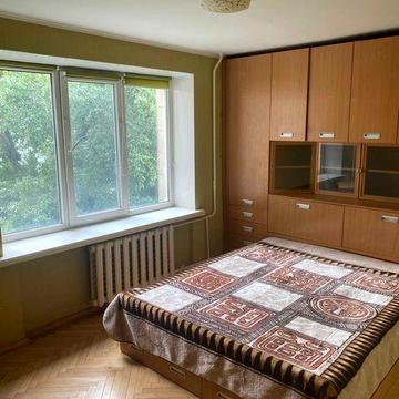 Без комісії. «Печерська» метро. Бульвар Лесі УкраЇнки, 28А.