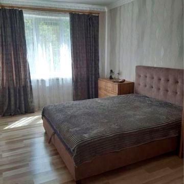 3-к Браилки, рядом остановка