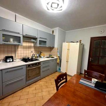 Продам уютная 3к квартира Сокол Космическая Тополь