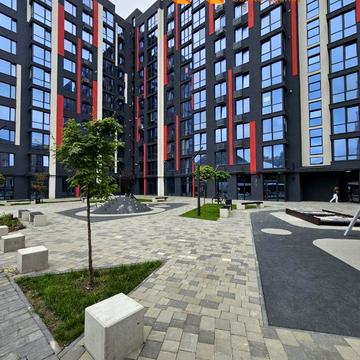 Степана Бандери вул., 79
