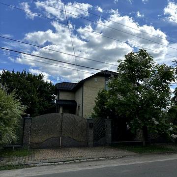 Продаж 4к Дім Володимира Грушевского вулиця