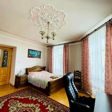Городоцька вул., 207